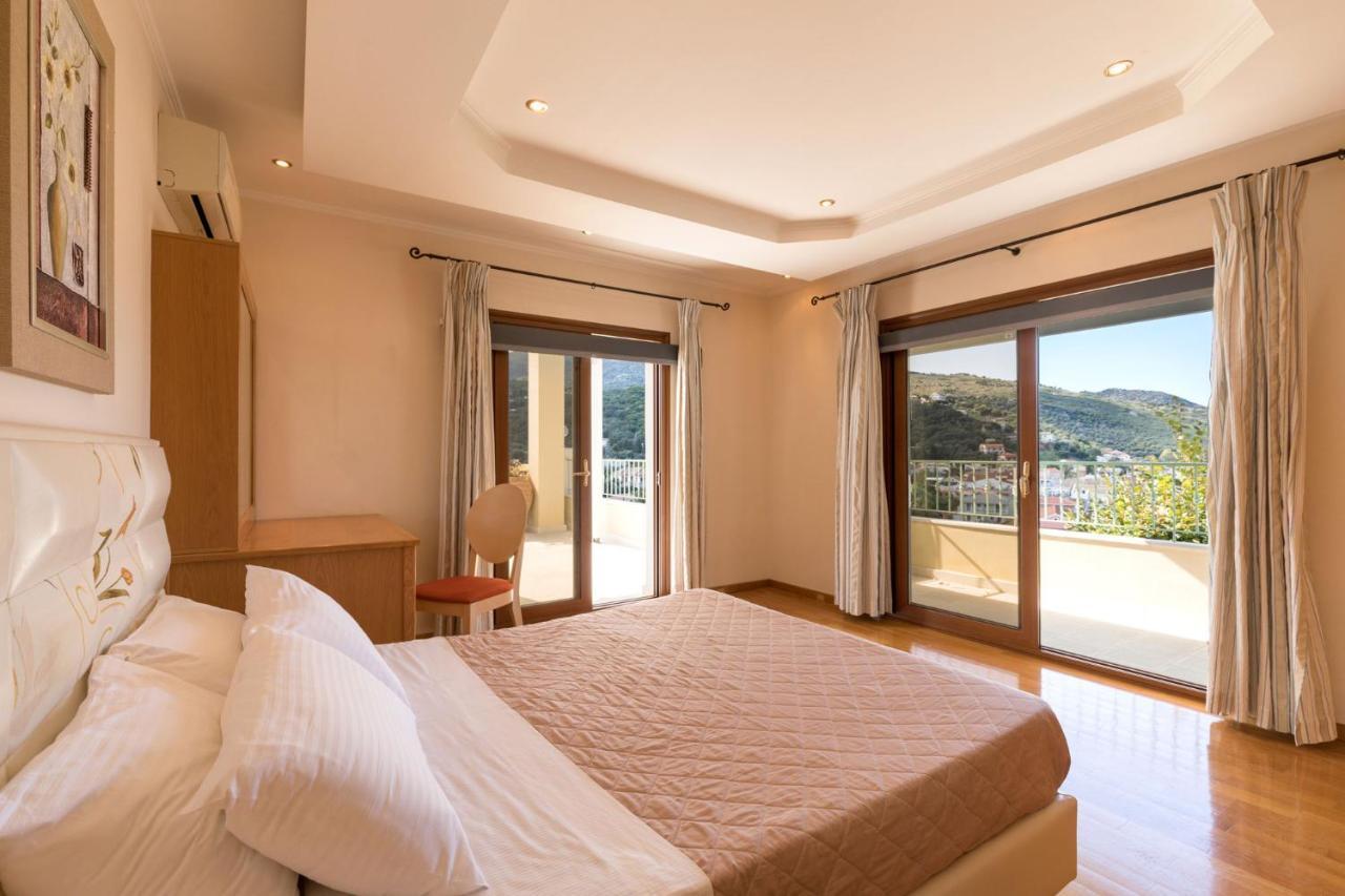 Kassiopi View Villas-Corfu-Villa Eleni,4 Bedrooms,Large Private Pool,Prime Location 外观 照片